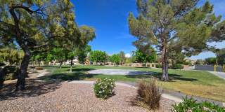 An Amazing NW Home! Over 3300 sq ft w/ pool & spa! Must see! Gallery 62