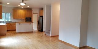 Spacious Two-Story in Port Orchard Gallery 15