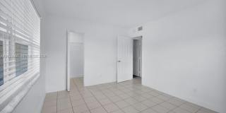 631 SW Kathy Ct Gallery 24