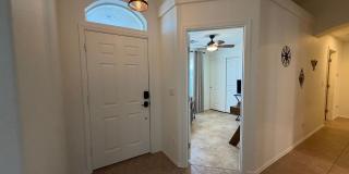 Spacious 3-Bed Home on Large Corner Lot with Boat-Deep Garage & Views Gallery 9