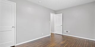 Quaint 4 Bed Cap Cod in Kettering Gallery 17