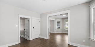 216 Delaware Avenue Gallery 11