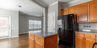 6105 Regency Court Gallery 9