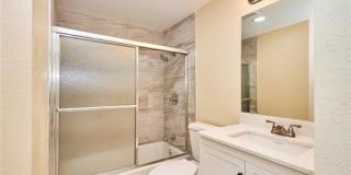 22729 Lakeway Drive Gallery 6