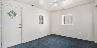 Fantastic House In Desirable Englewood Neighborhood Gallery 3