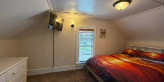 Charming 2 Bedroom Furnished Home on E. Front Street in TC Charming 2 Bedroom Furnished Home on E. Front Street in TC Gallery 14