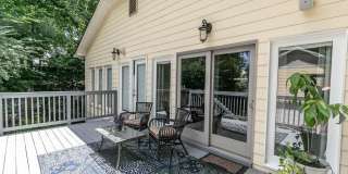 1084 Sanders Avenue SE Gallery 42