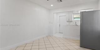 3521 NW 18th Pl Gallery 34