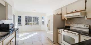 22285 WALTON AVENUE Gallery 10
