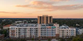 7th & Oak Gallery 54