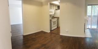 South Anchorage Condo with Balcony, Garage, and Laundry in unit! Gallery 7