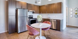 The Main Apartments + Lofts Gallery 14