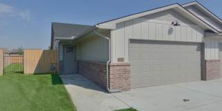 New Duplex - 12830 W Cowboy St Gallery 1