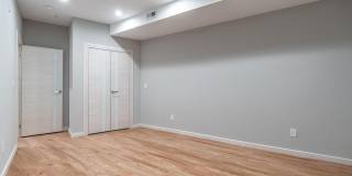 2045 N COLLEGE AVENUE Gallery 20