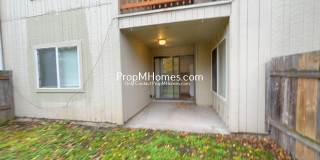 Comfortable Living with a Fenced Outdoor Area! 1/2 OFF 1st Months Rent! Comfortable Living with a Fenced Outdoor Area! 1/2 OFF 1st Months Rent! Gallery 14