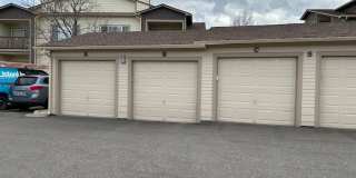 Great Littleton Condominium with Garage Gallery 11