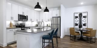 The Weaver Apartments Gallery 8