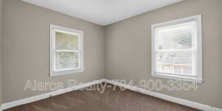 1007 Green Circle Dr Gallery 10