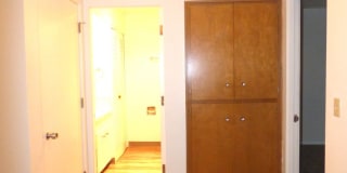 Rent Special: 1/2 Off June's Rent!! - Downstairs 2 Bedroom Unit Gallery 13