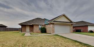 Very Nice 4 Bedroom 2 Bath Home in Yukon Schools Gallery 1