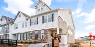 3 Bedroom/2.5 Bathroom Townhome in Conyers! Gallery 1