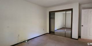 375 Glendale Gallery 20