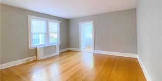 306 Soundview Avenue Gallery 9