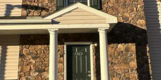 1007 Hot Point Commons Gallery 1