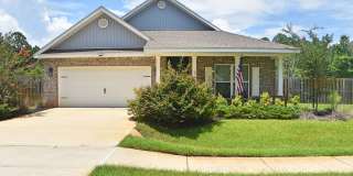 Almost New Four Bedroom in Marina Village Gallery 1