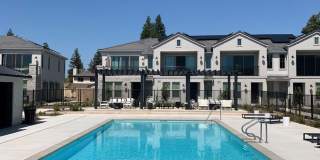 490 Mahogany Lane Gallery 42