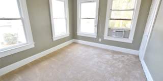 Bright Top-Floor 1 Bedroom in the Heart of Thornton Park! Walk to Lake Eola! Gallery 6