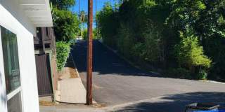Charming 1BR House in Los Angeles Gallery 10