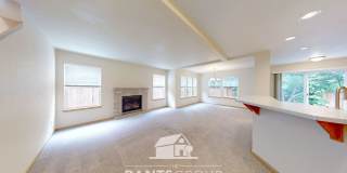 Great Location!  Quiet Neighborhood! Gallery 4