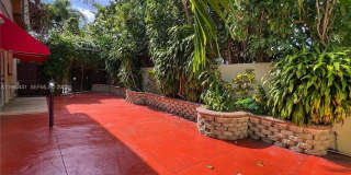 1890 Brickell Ave Gallery 20
