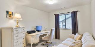 7076 N Sunrise Gallery 20