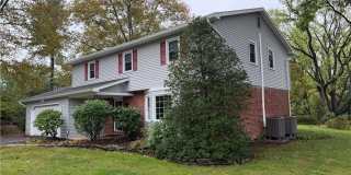 1967 Robin Court Gallery 1