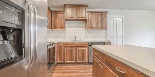 3 Bedroom/2.5 Bath With Fenced Backyard, W/D Included, and AC! 3 Bedroom/2.5 Bath With Fenced Backyard, W/D Included, and AC! Gallery 8