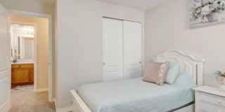 Meadows at Parkwood Gallery 37