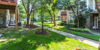 8605 WILLOW LEAF Lane Gallery 22