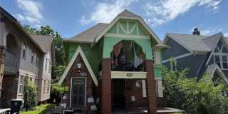 4245 The Paseo Gallery 17