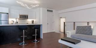2 Bed 2 Bath in The Heart of Little Italy Gallery 4