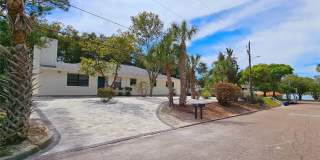 317 PLEASANT Street Gallery 1