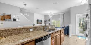 2933 BANANA PALM Drive Gallery 10