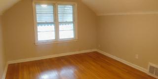3 bedroom Bungalow with finished basement.. Gallery 4
