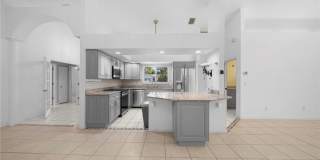2614 7th Street W Gallery 19