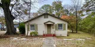 401 Lexington Street Gallery 1