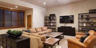 32 Prospector Road Gallery 18