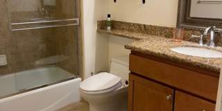 Gorgeous like new Premier condo in S. Kihei Gallery 23