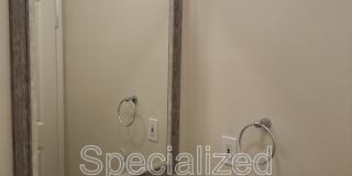 5716 Whitsett Ave Gallery 10