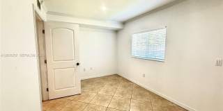 1000 Palm Trl Gallery 9